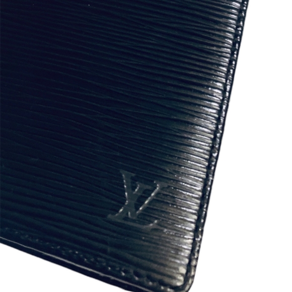 LOUIS VUITTON authentic black epi portofeuil Marco bifold men's wallet - Picture 8 of 10